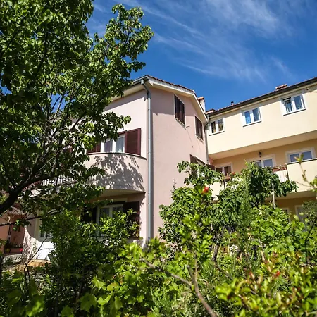 Vitkovic Ii Apartament *