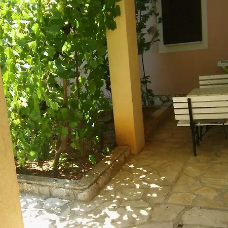 Apartament Vitkovic Ii Cres
