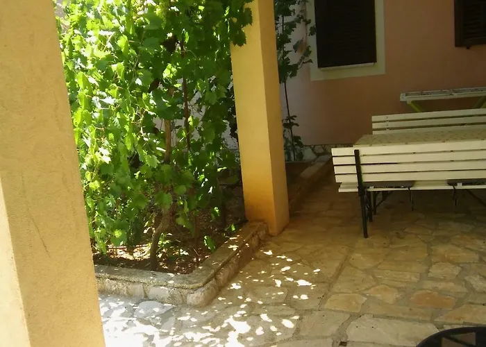 Appartamento Vitkovic Ii Cres